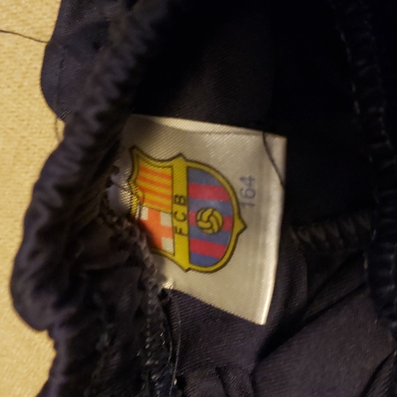 2pc youth large FCBarcelona set - Picture 2 of 6